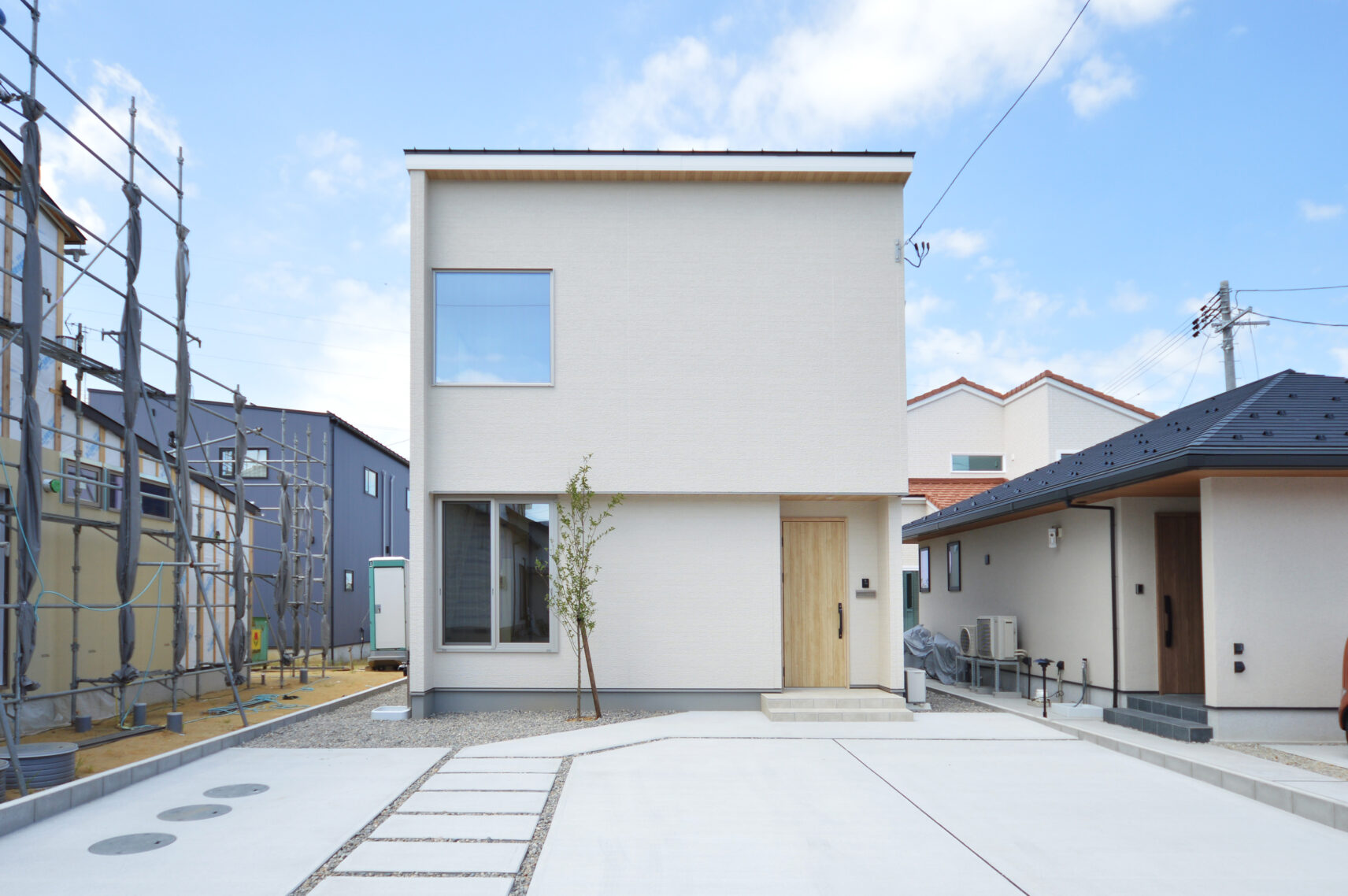 三条市新保Ａ　建売住宅　3,115万円 写真1