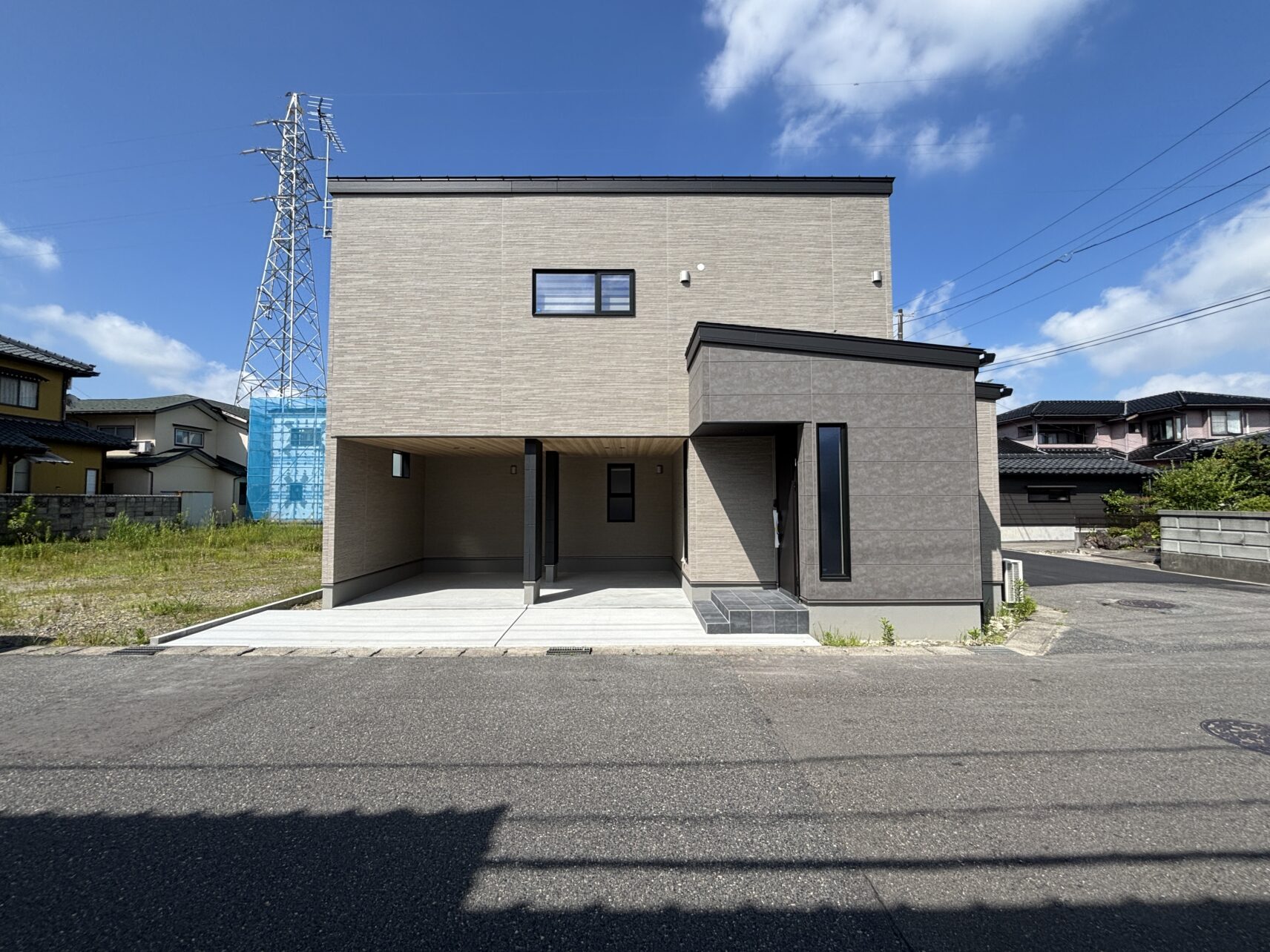 江南区五月町Ａ　建売住宅　3,650万円 写真1
