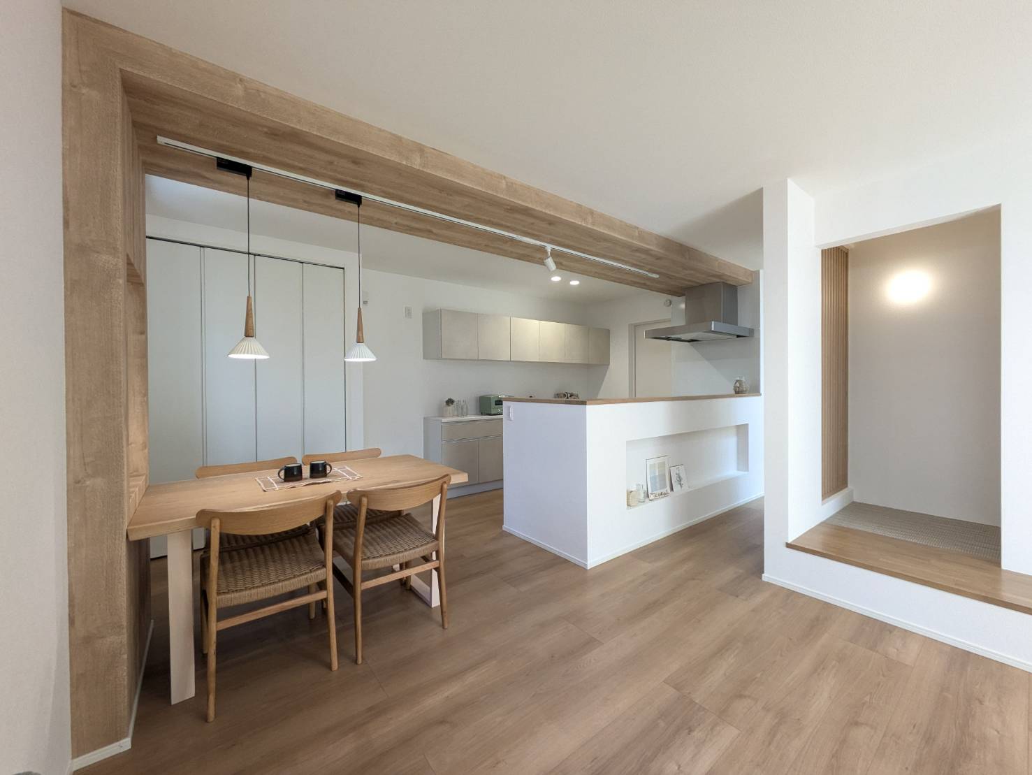 松山市南斎院町Ｂ　建売住宅　3,830万円 写真8