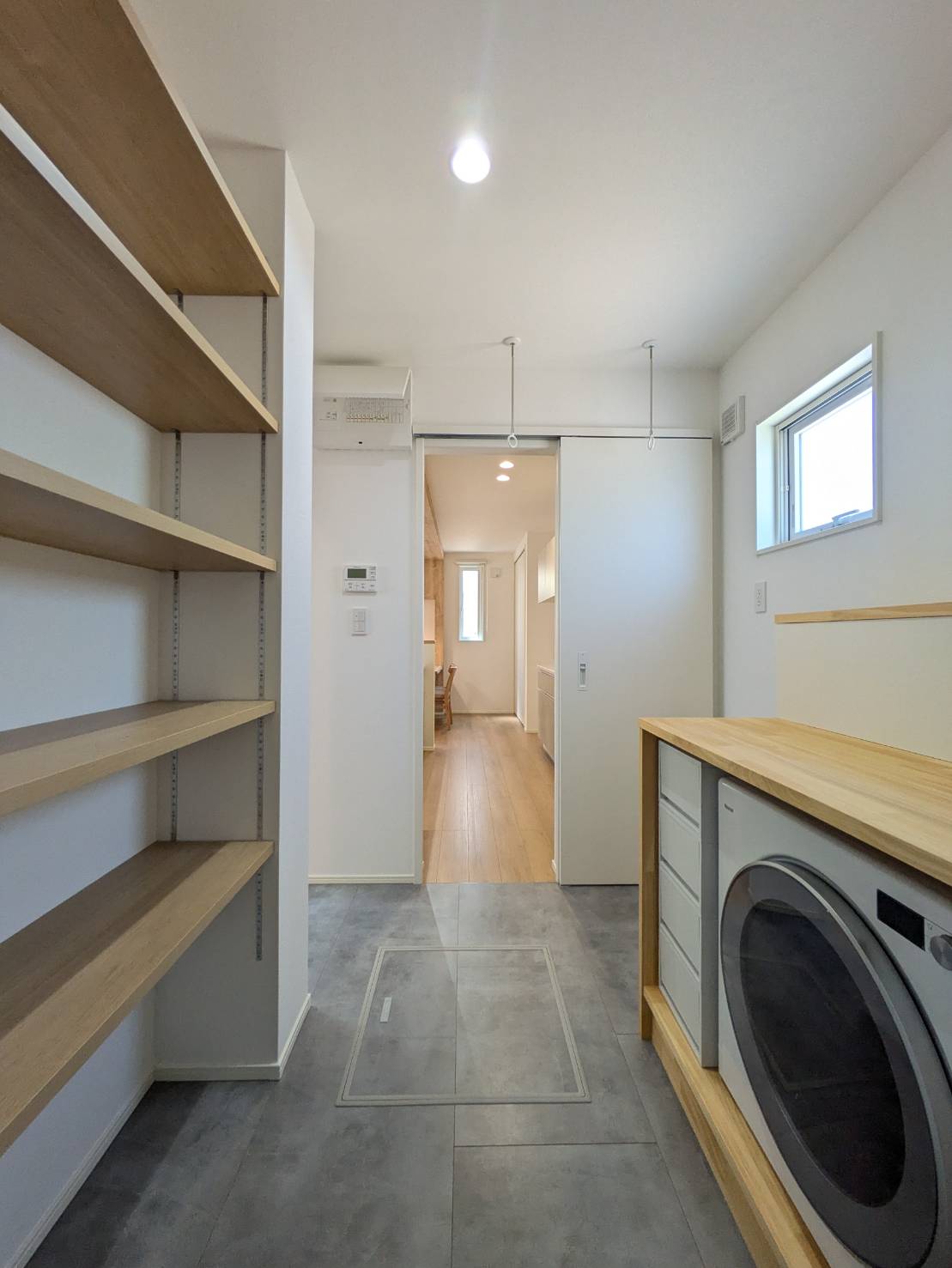 松山市南斎院町Ｂ　建売住宅　3,830万円 写真13
