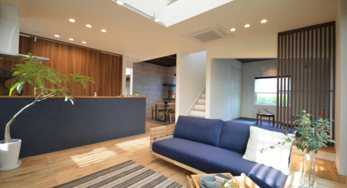 「好き」を、あなたに「&U（アウ）」本物のデザインにイメージ