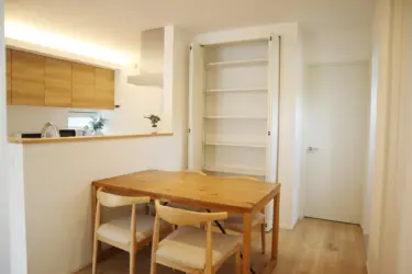 内観（ダイニング・キッチン）