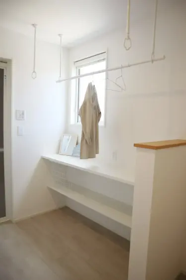 内観（脱衣室・サンルーム）