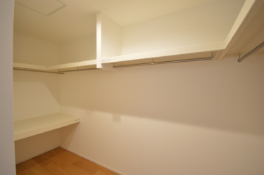 ■２Ｆファミリークローゼット