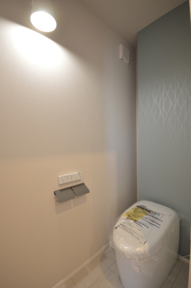 ■１Ｆトイレ
（タンクレスタイプ）