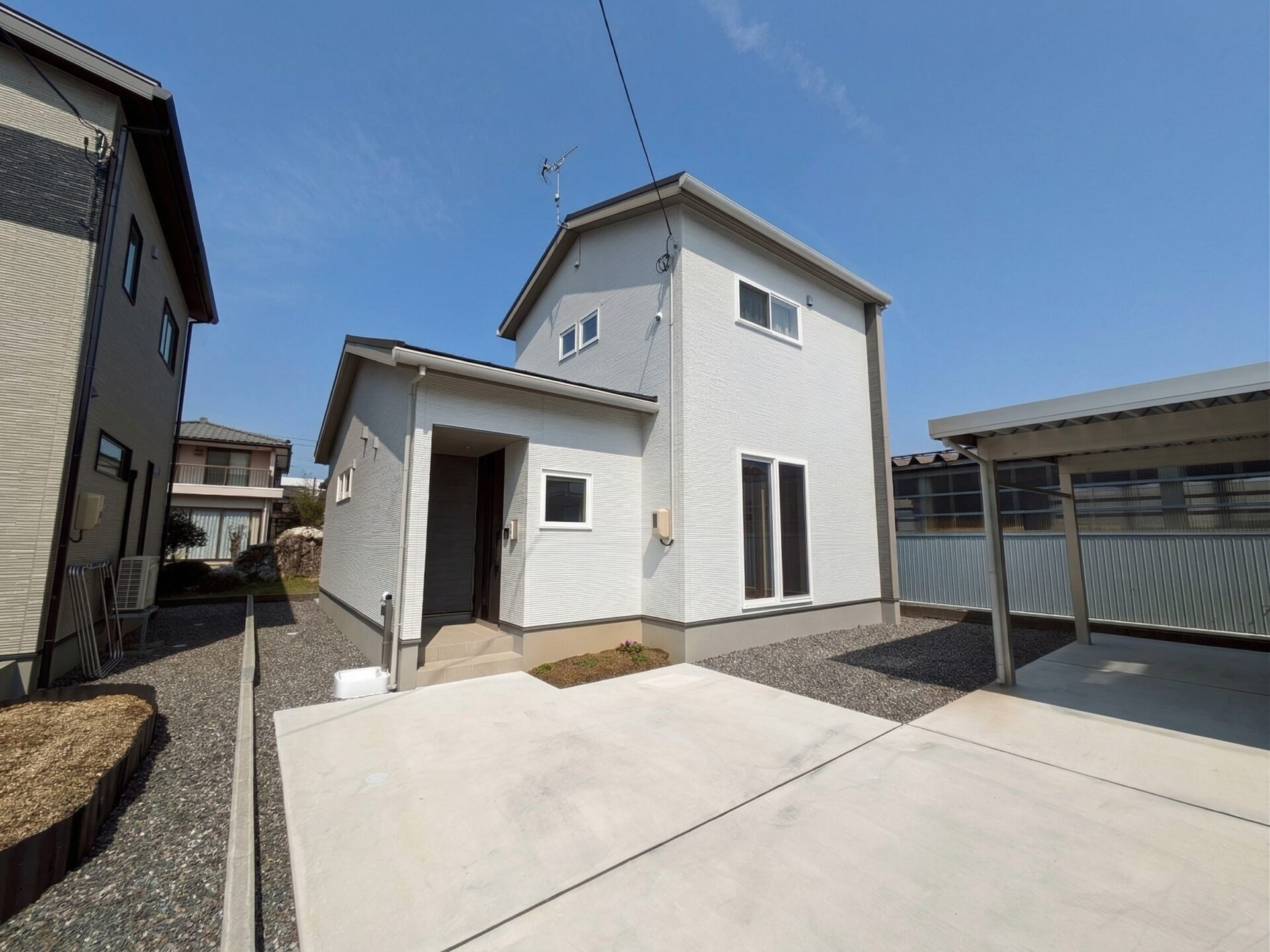 ■現地外観写真
　※２０２６年３月撮影