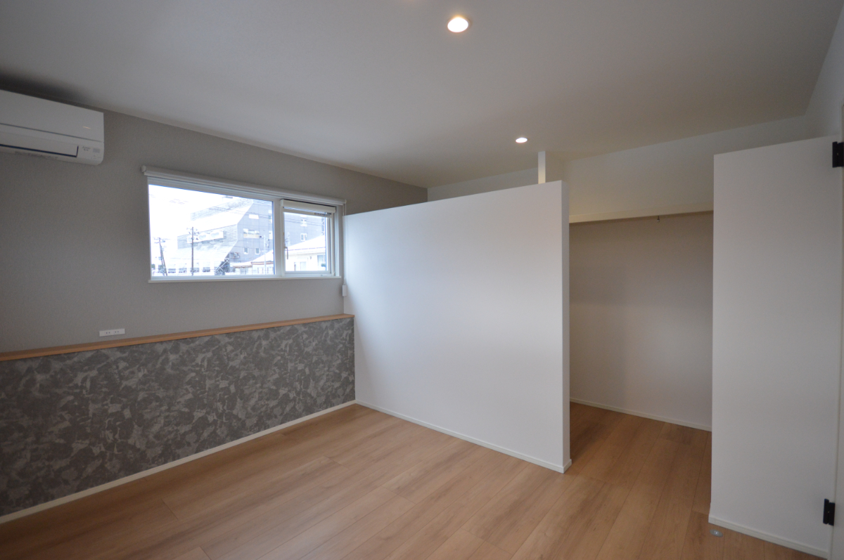 ■主寝室とウォークインクローゼット