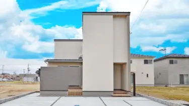 カーテンレスでつながる、開放感あふれる住まい – まちなかモデルハウス（西区小針）