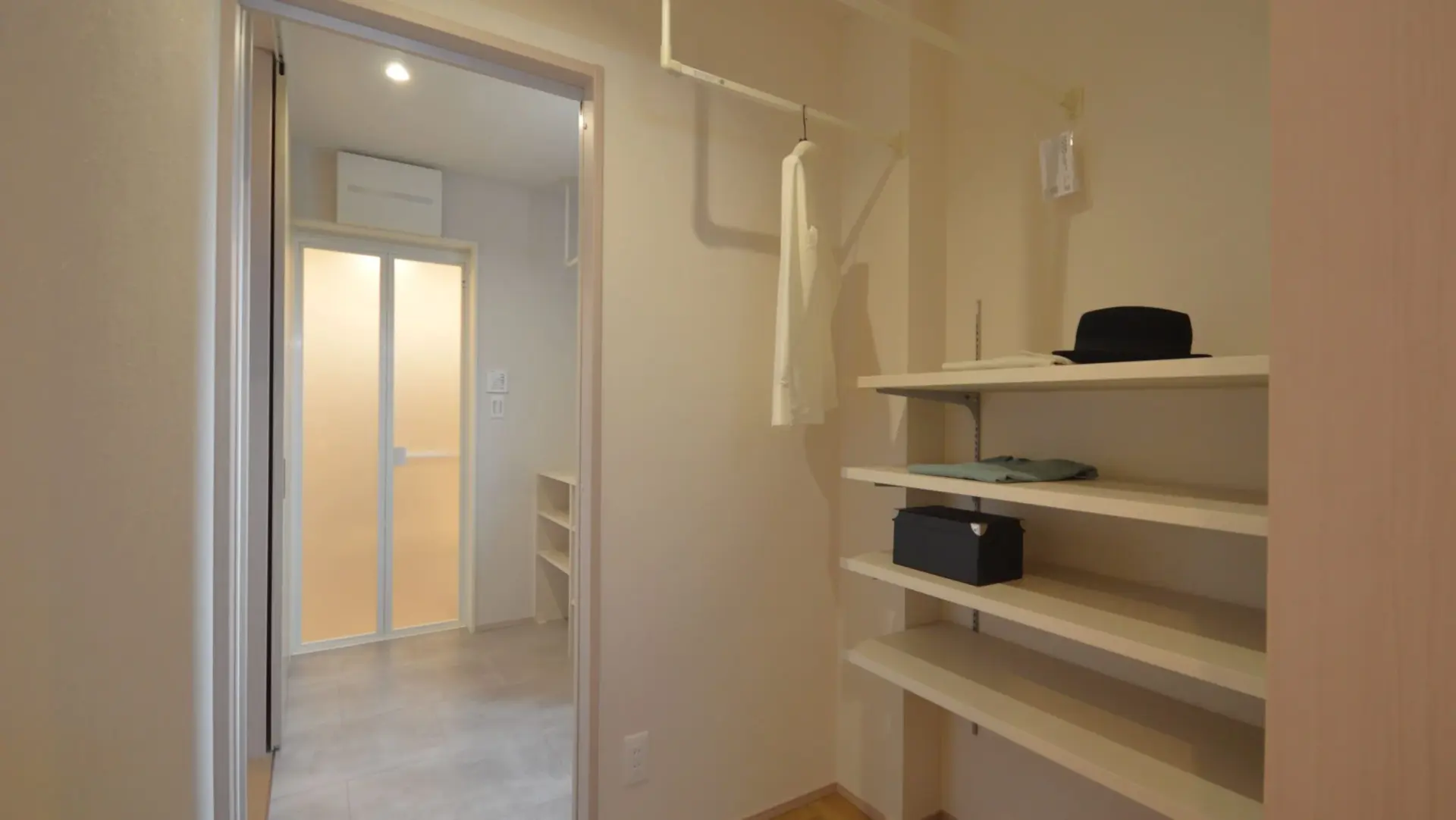 家族でシェアできる、１階ファミリークローク