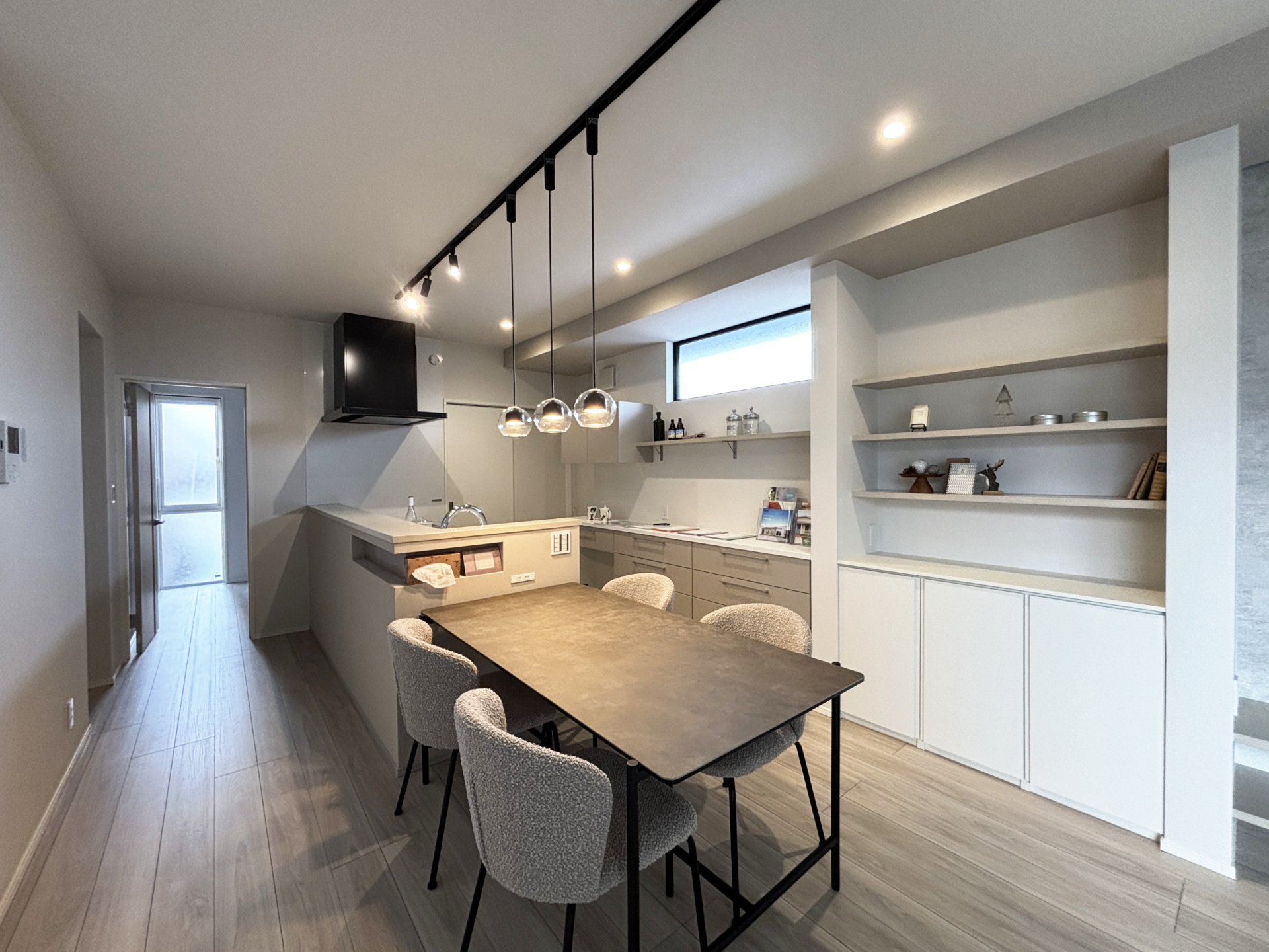 ■ダイニング・キッチン