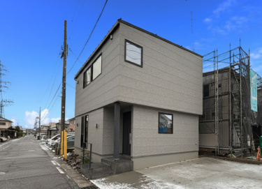 外観写真（北東側）