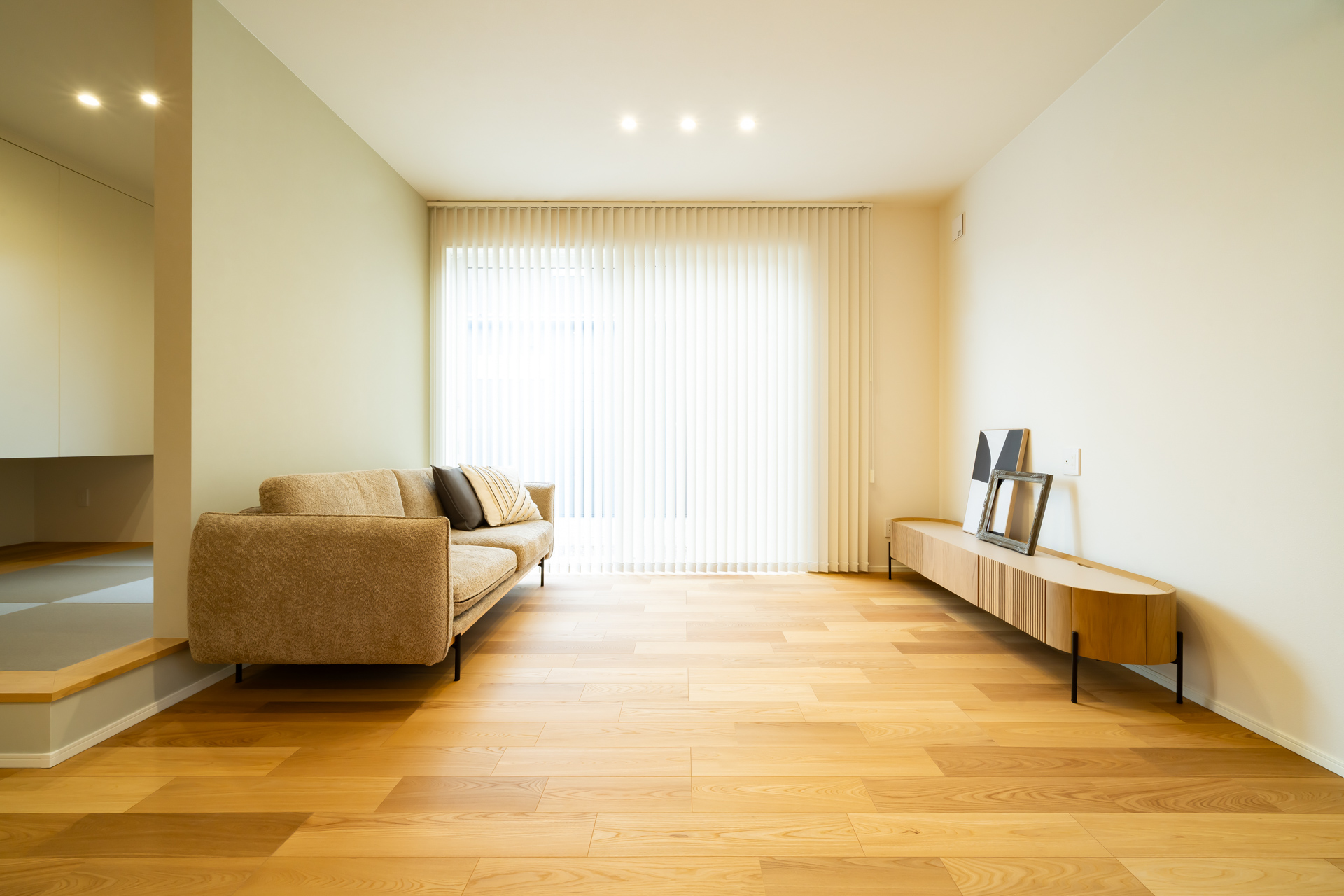 ■リビング
やわらかい光が差し込むリビング