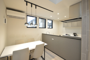 ダイニング・キッチン