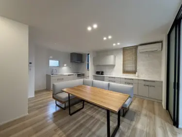 ＬＤＫ
※家具・小物などはイメージです。