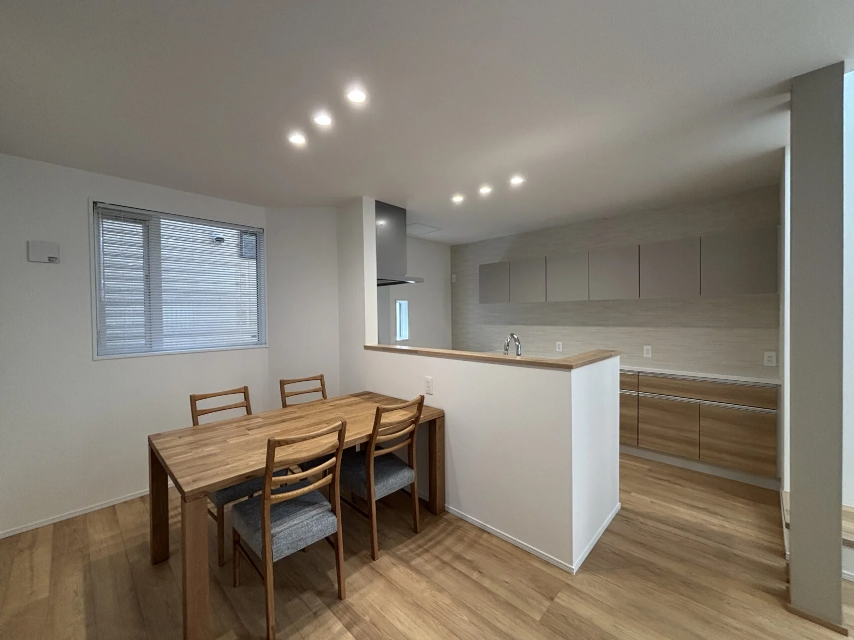 ダイニング・キッチン