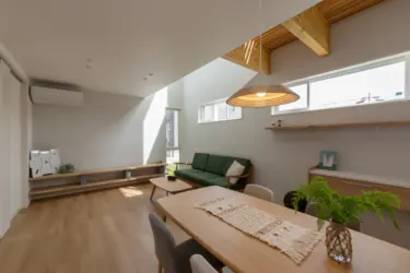 【077】宙に浮く物干しスペースがあるすまい