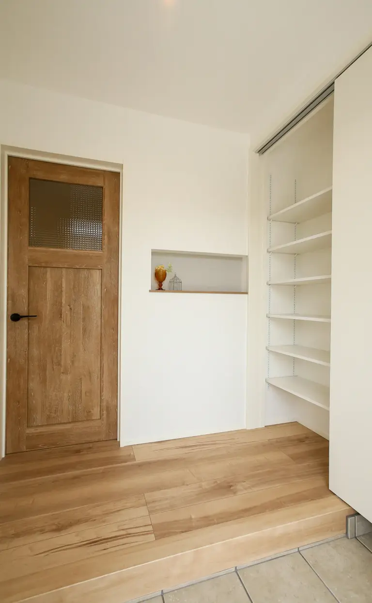 かわいい建具がデザインとなる玄関