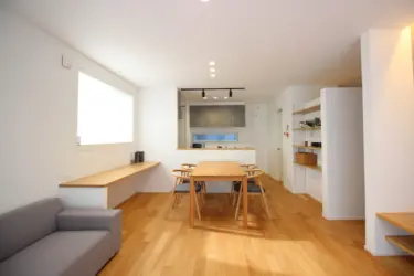 内観（リビング・ダイニング２）