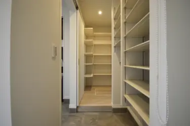 ■玄関・シューズクローク