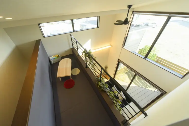 橋のようなキッズスペース