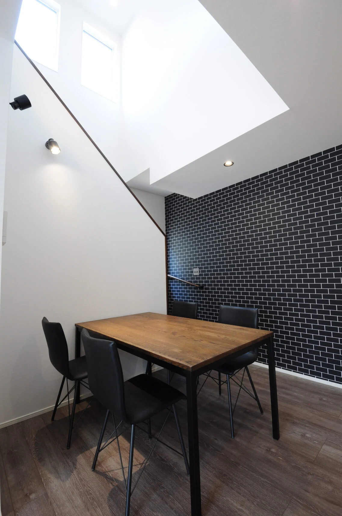 ダイニング・吹き抜け