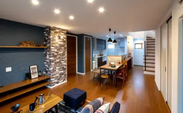 【040】クロスデザインで個性を彩る家