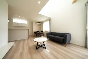 【132】ホワイトベージュの明るい家