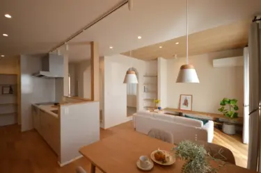 【150】ヌックのあるナチュラルリビングの家