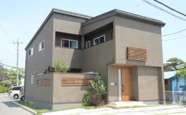 【015】中庭と吹抜が家族をつなげる住まい