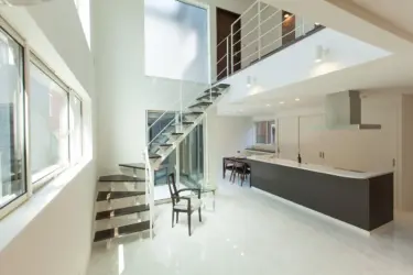 【023】光あふれるシンプルモダンな住まい