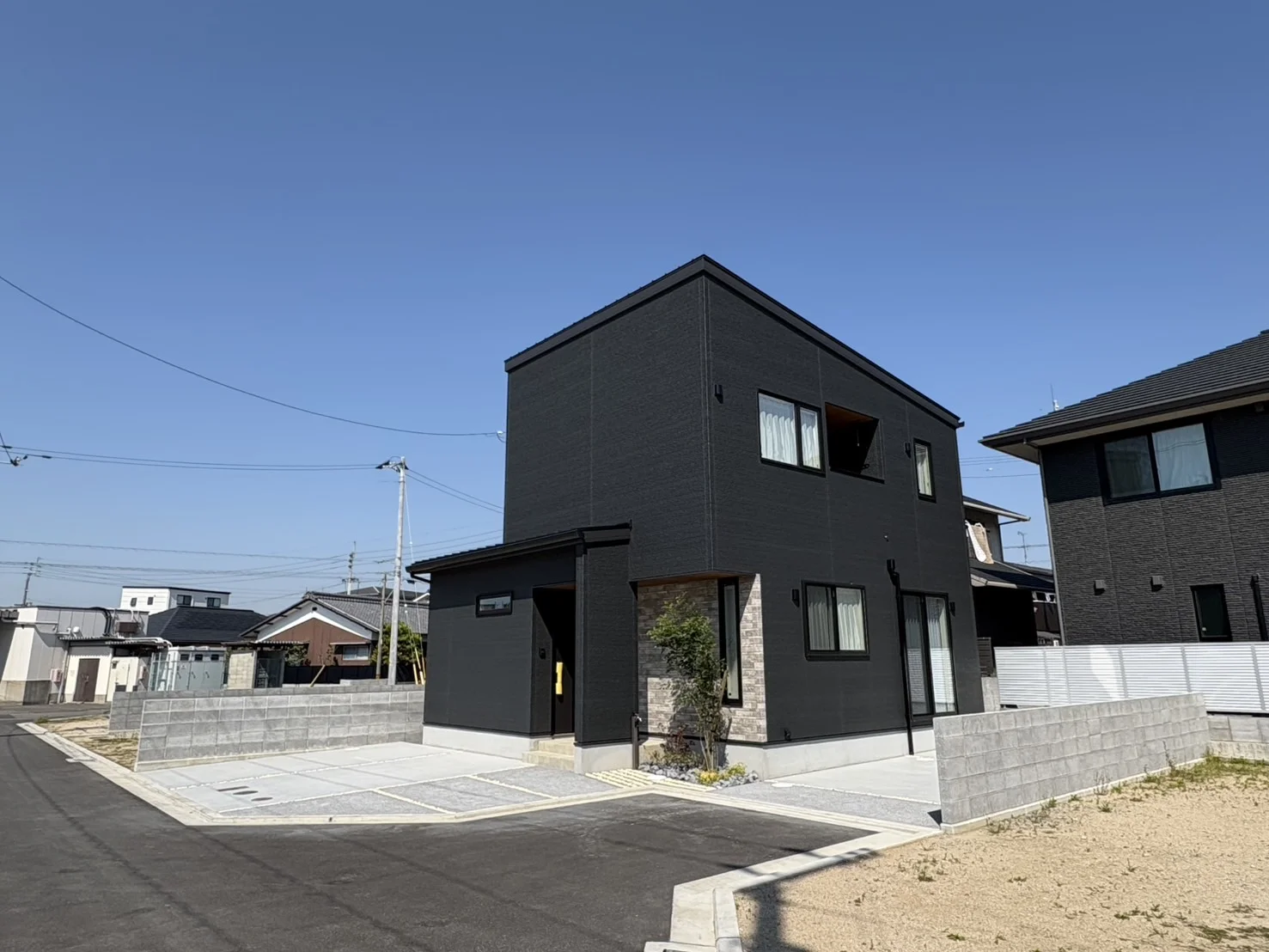 外観（南西側）