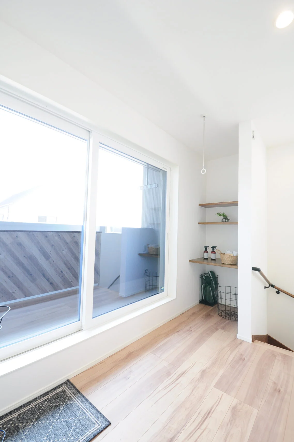 ２Ｆホールにあるサンルーム。陽当たりも◎