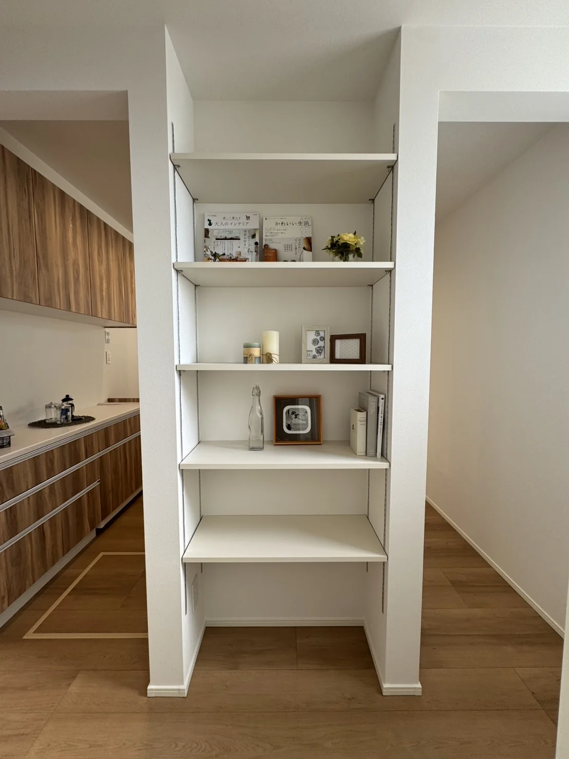 キッチン（側面）収納スペース