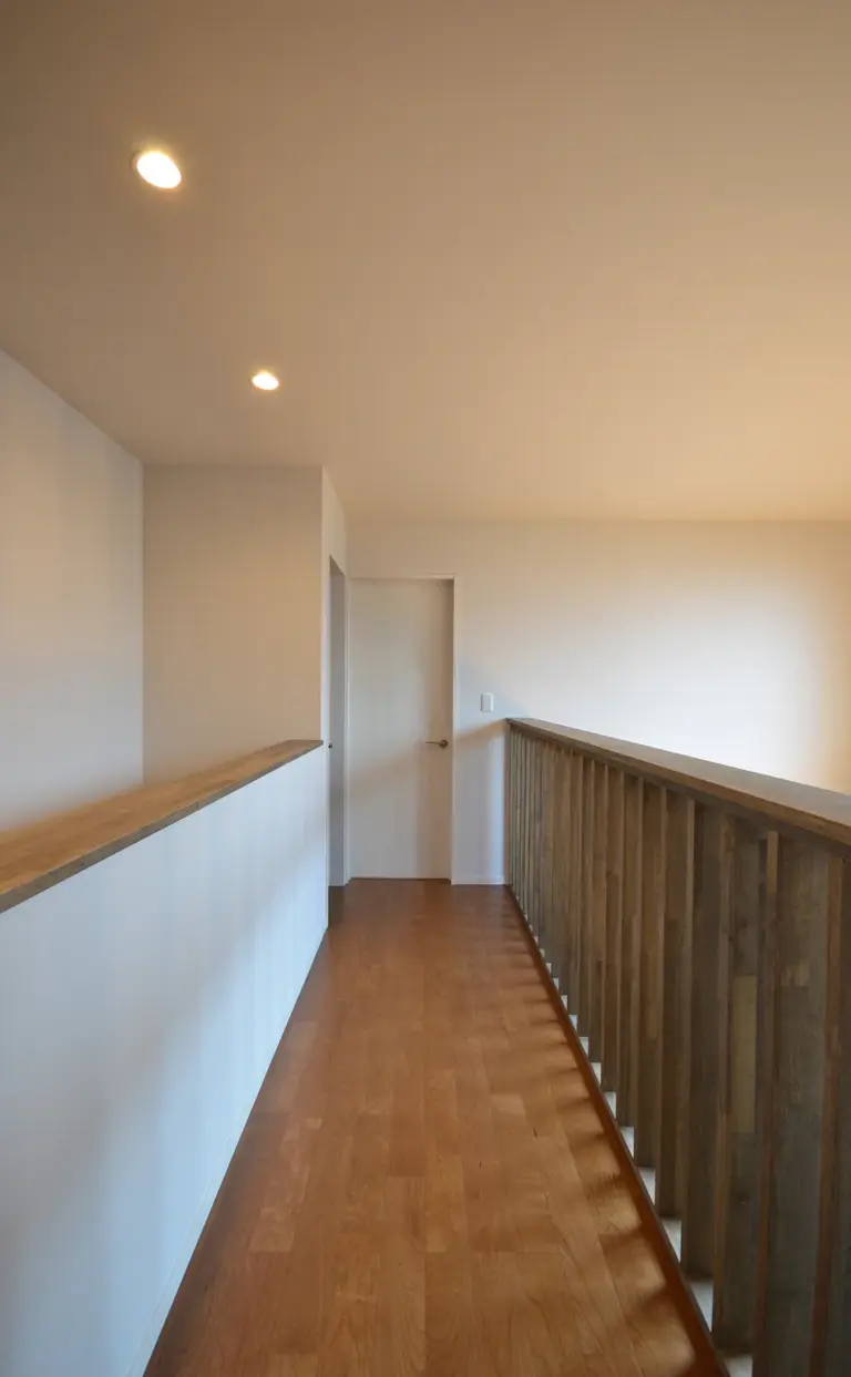 造作手摺の2Fホール