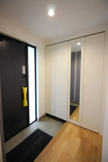 内観（玄関・ホール）