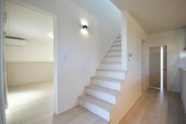 ■１階 寝室・階段部分