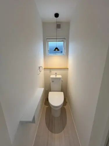 内観（２階トイレ）