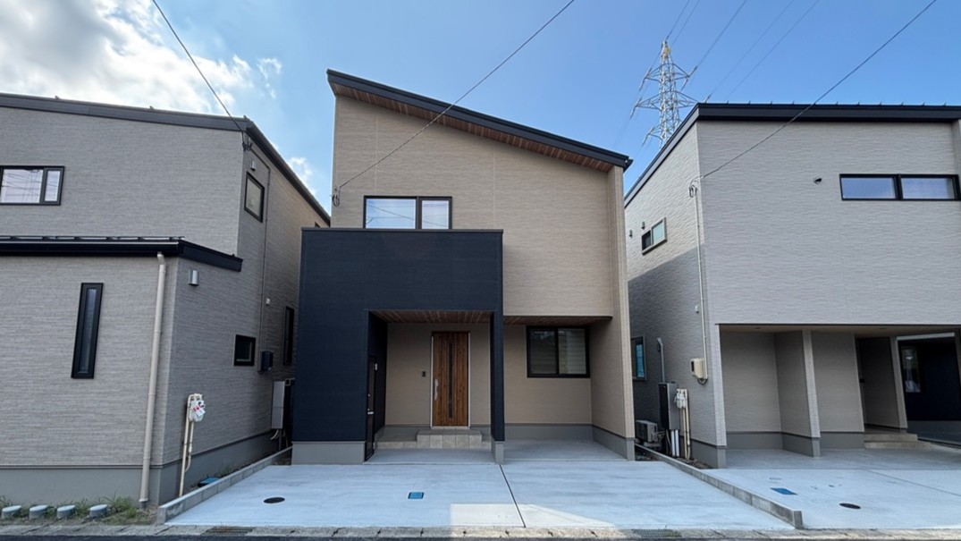 欲しいアイテムが詰まった約２７坪のお家（江南区五月町）