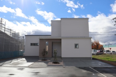 伊那市Ｂ　建売住宅　4,116万円