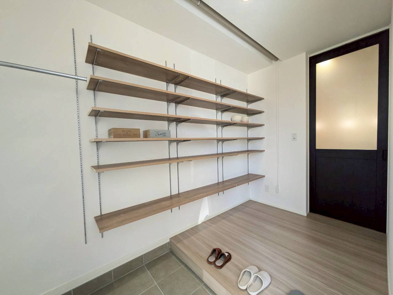 ■玄関・ホール