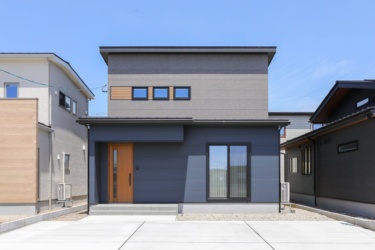 越前市芝原Ａ　建売住宅　3,412万円