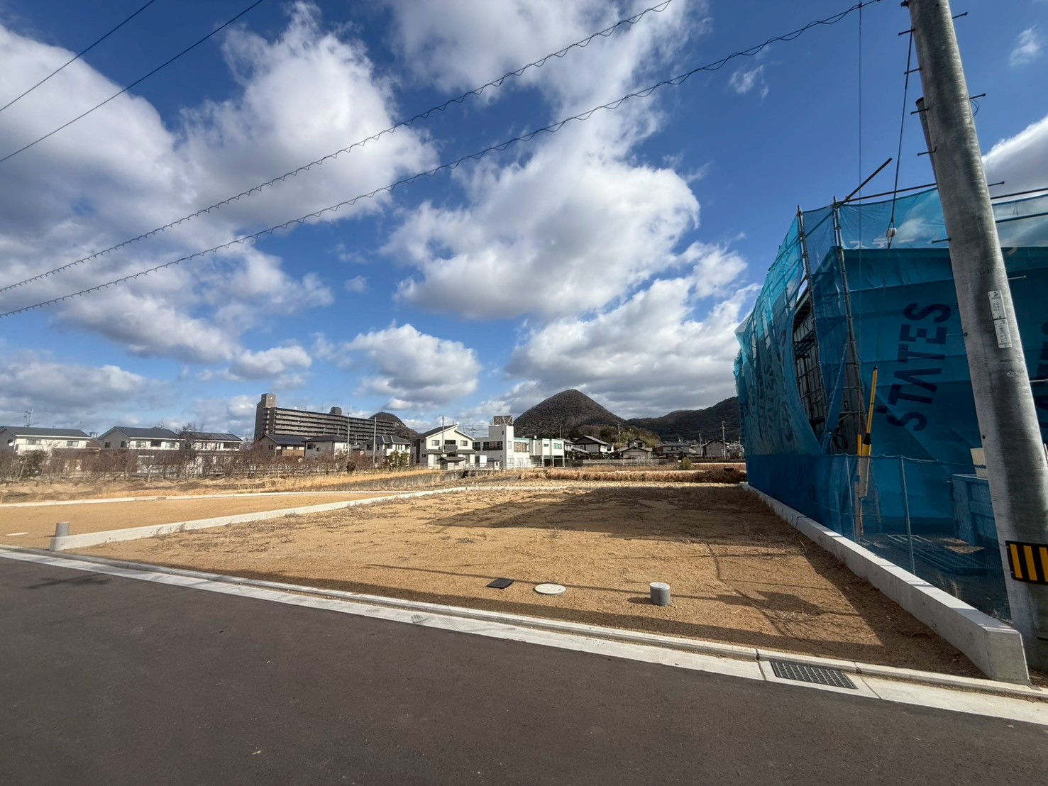 土地全体（南西側より）