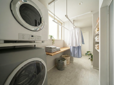 ■内観イメージ（ランドリールーム）
ガス衣類乾燥機「乾太くん」付で
お洗濯が楽々♪