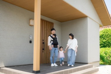 西玄関の平屋間取り事例【西向きの玄関の間取り図・LDK・坪数】