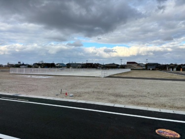 ■現地土地画像（南側より）

※２０２５．１２月撮影