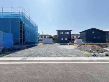 現地土地画像（正面）
※２０２５年８月撮影