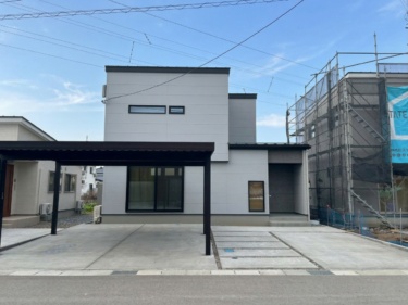 【3LDK・ヌックのある2階建ての家】外観