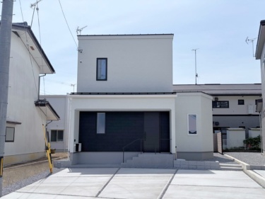 【長野市稲田】景色を楽しむ開放感とおこもりヌックのある住まい