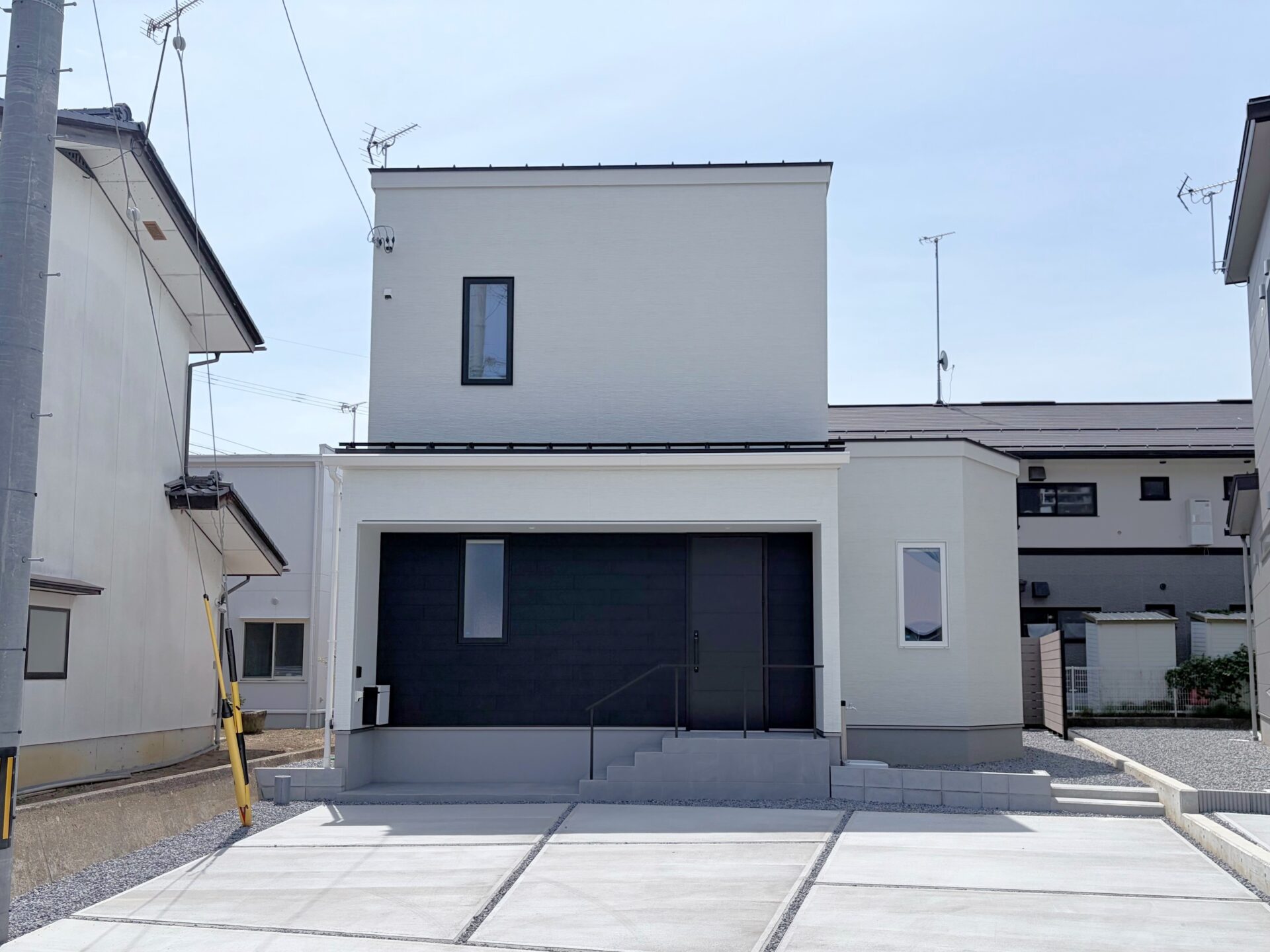 【長野市稲田】景色を楽しむ開放感とおこもりヌックのある住まい